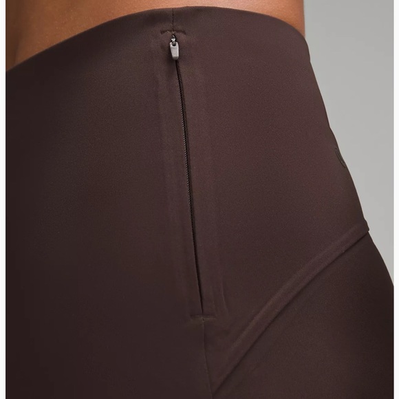 BNWT Lululemon Smooth Fit Pull-On High-Rise Pant Brown size 4 - Picture 3 of 3